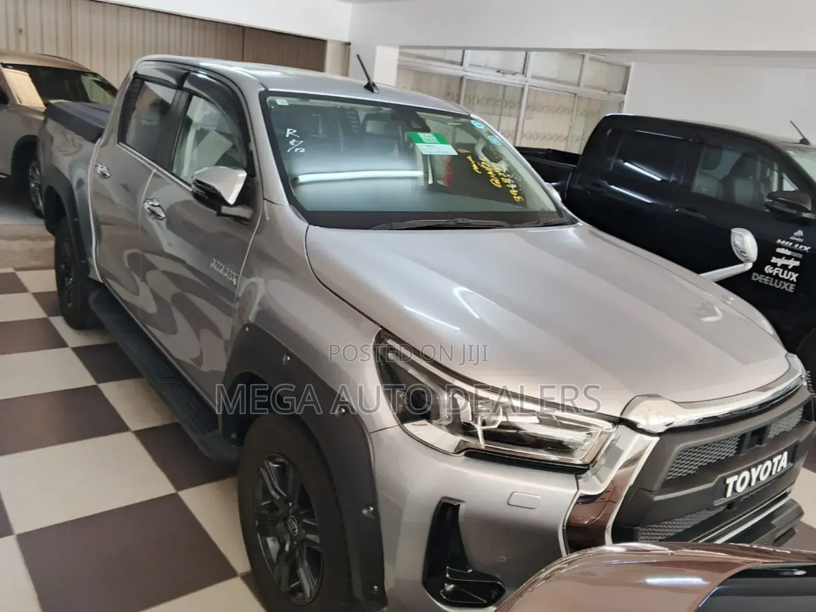 Toyota Hilux 2019 Silver