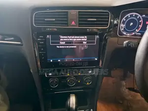 Volkswagen Golf 2018 Blue