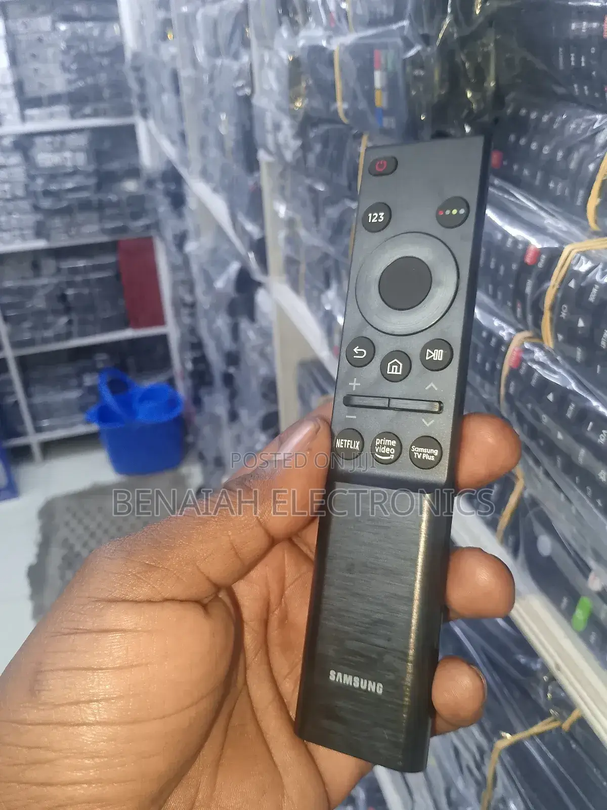 Samsung Smart Tv Remote (Batteries)
