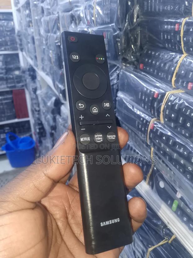 Samsung Smart Remote Control (Without Voice) - main view
