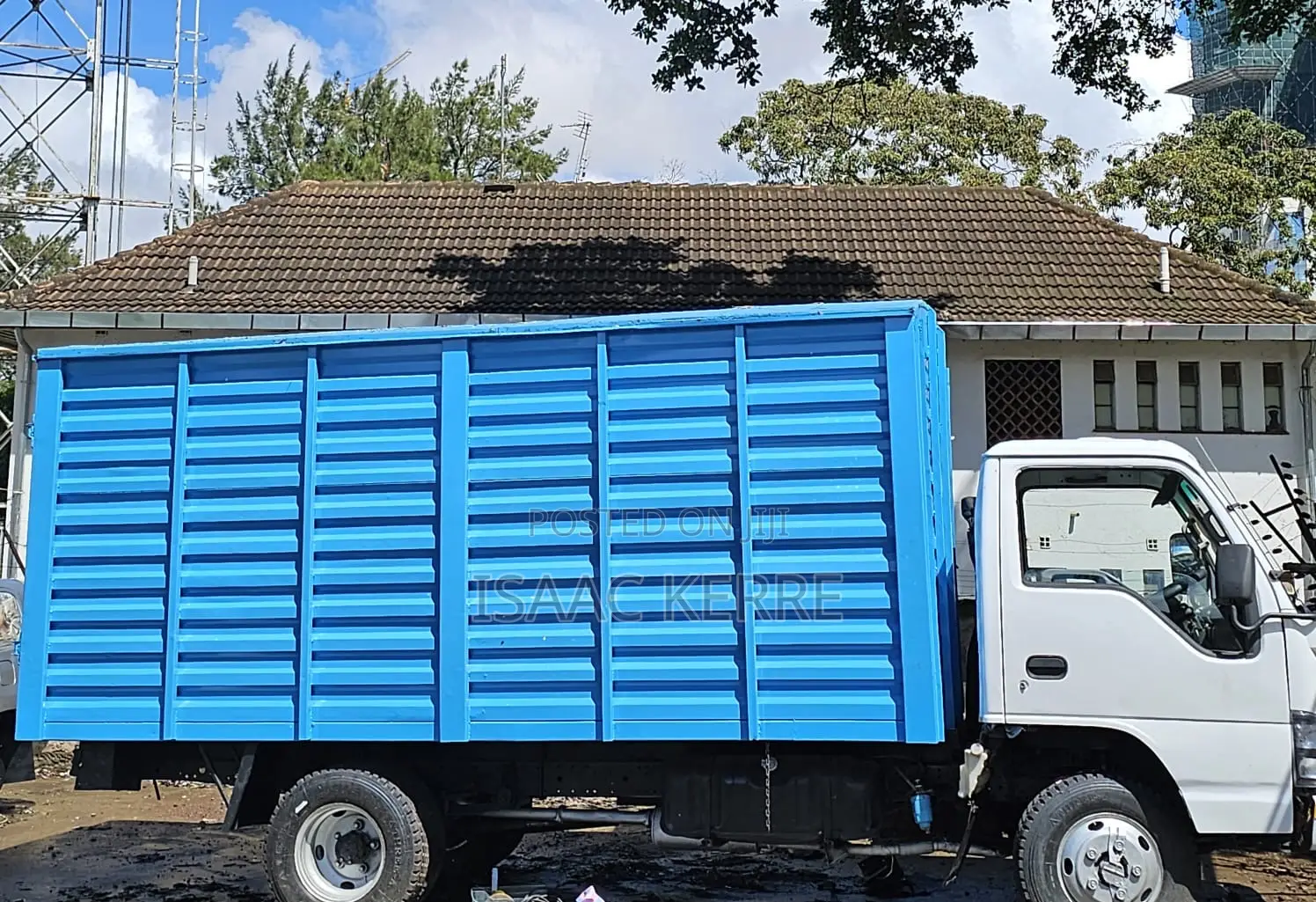Isuzu NQR 2020