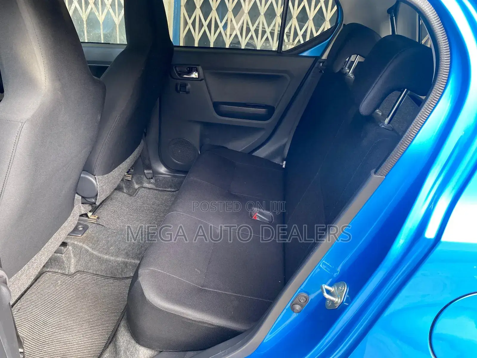 Daihatsu Mira 2018 Blue