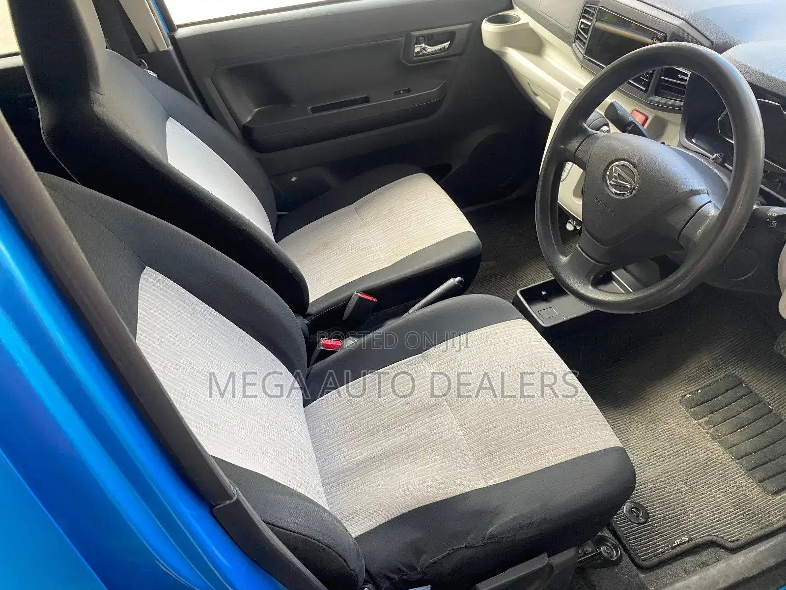 Daihatsu Mira 2018 Blue