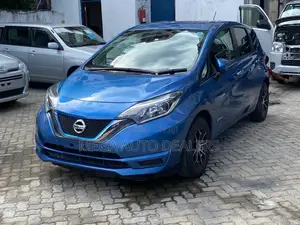Nissan Note 2018 Blue
