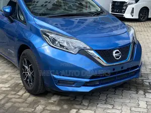 Nissan Note 2018 Blue