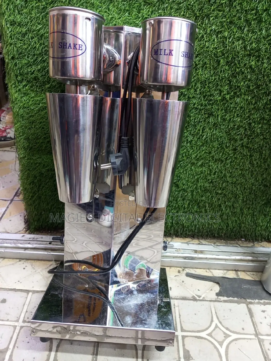 Super Excellent Milkshake Machine