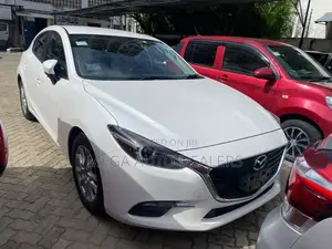 Mazda Axela 2018 White