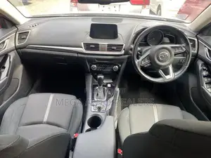 Mazda Axela 2018 White