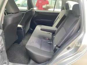Toyota Corolla Fielder 2018 Gray