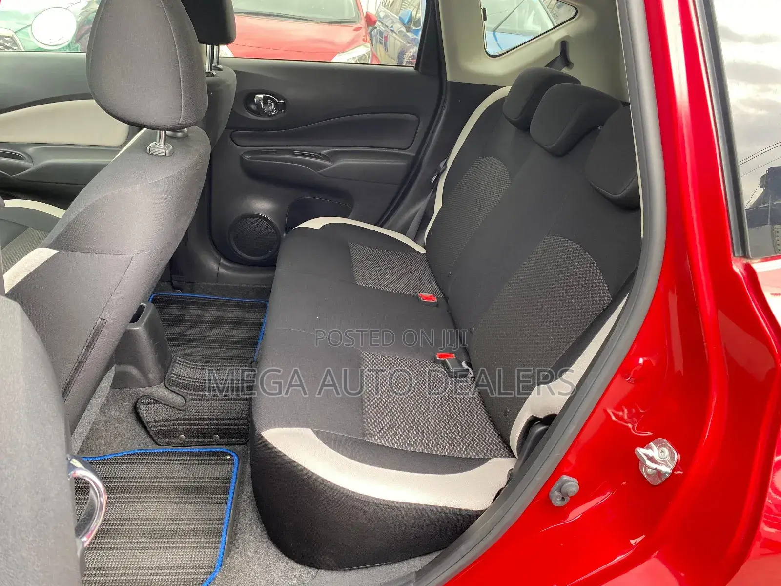 Nissan Note 2018 Red