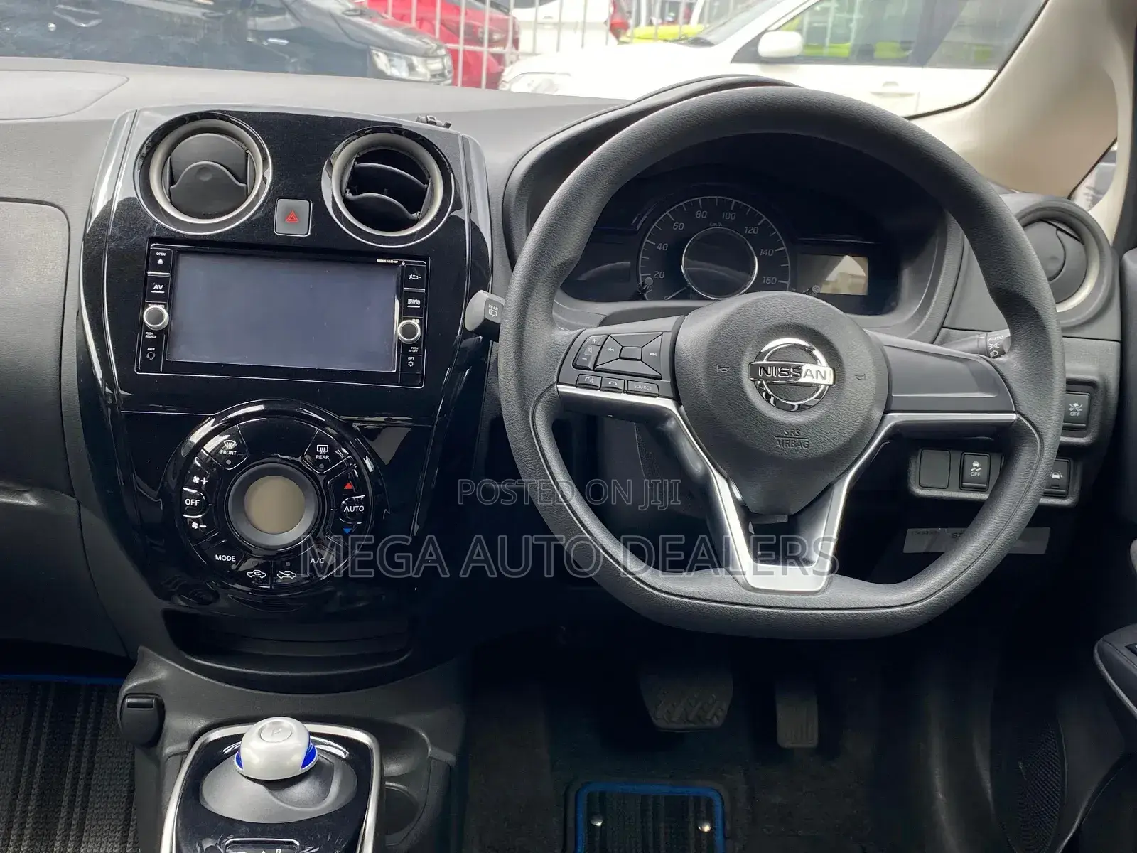 Nissan Note 2018 Red