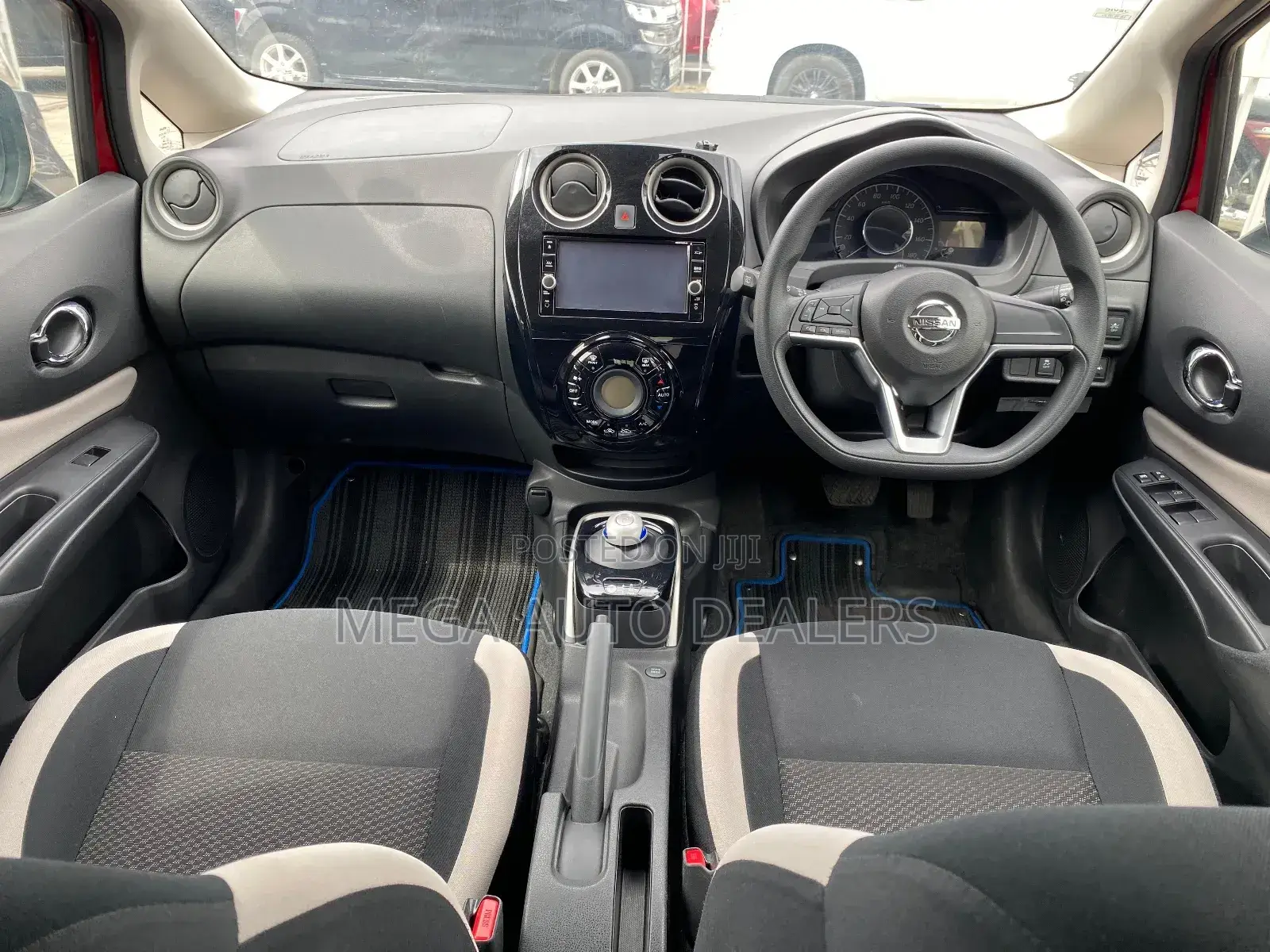 Nissan Note 2018 Red