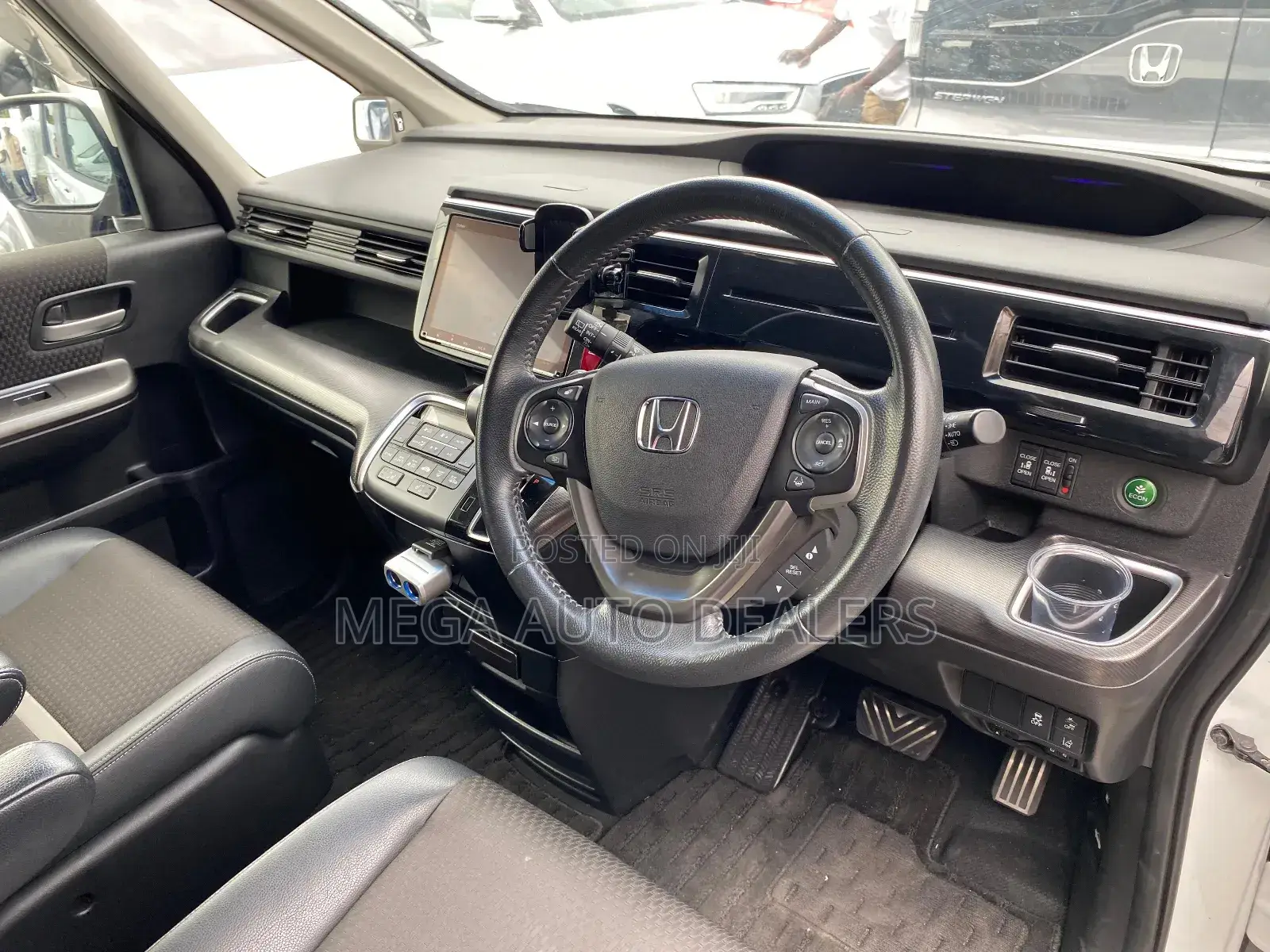 Honda Stepwgn 2018 White