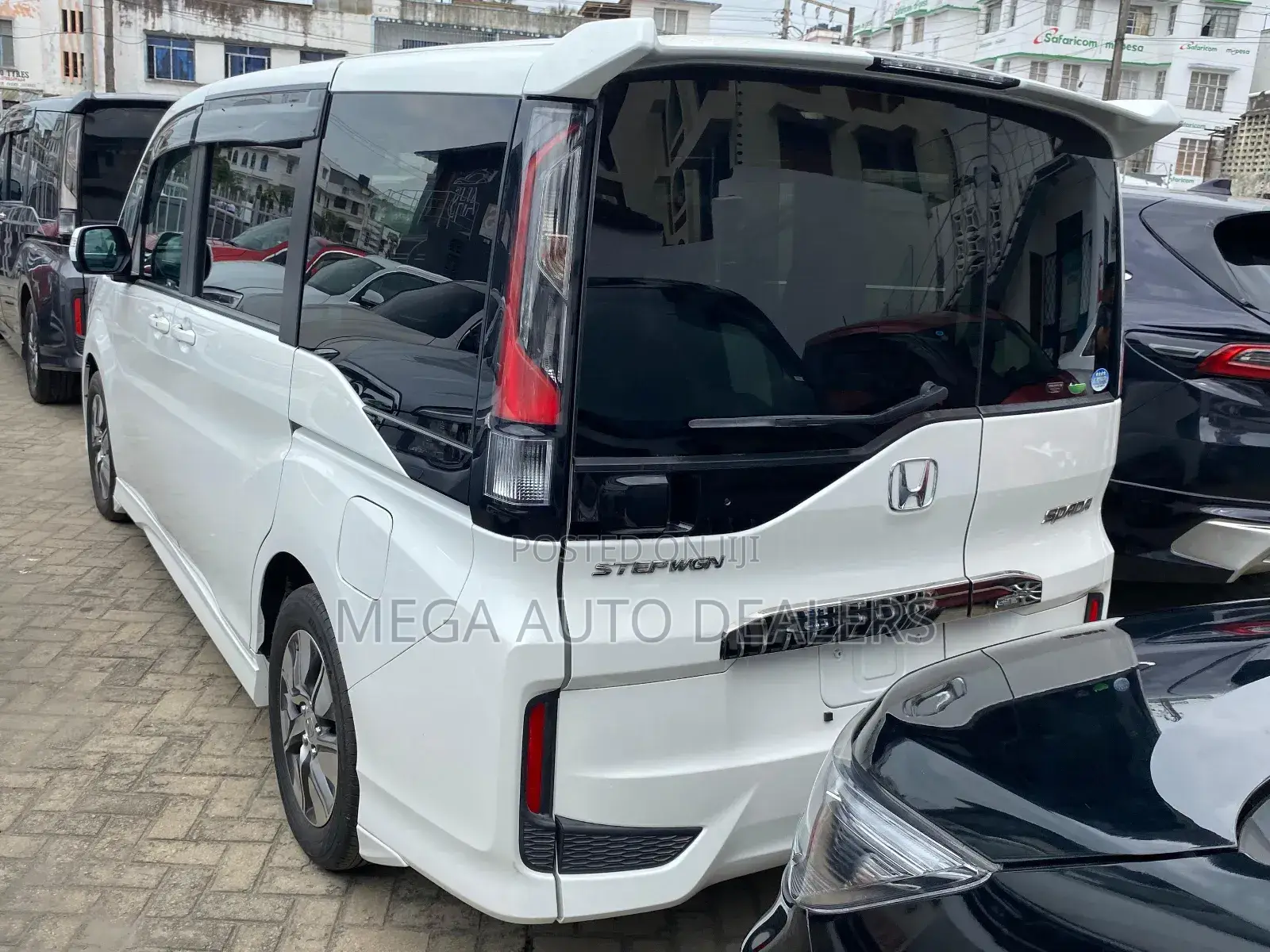 Honda Stepwgn 2018 White