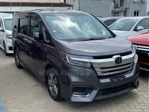 Honda Stepwgn 2018