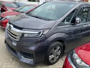 Honda Stepwgn 2018