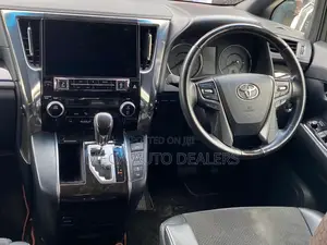 Toyota Alphard 2018 White