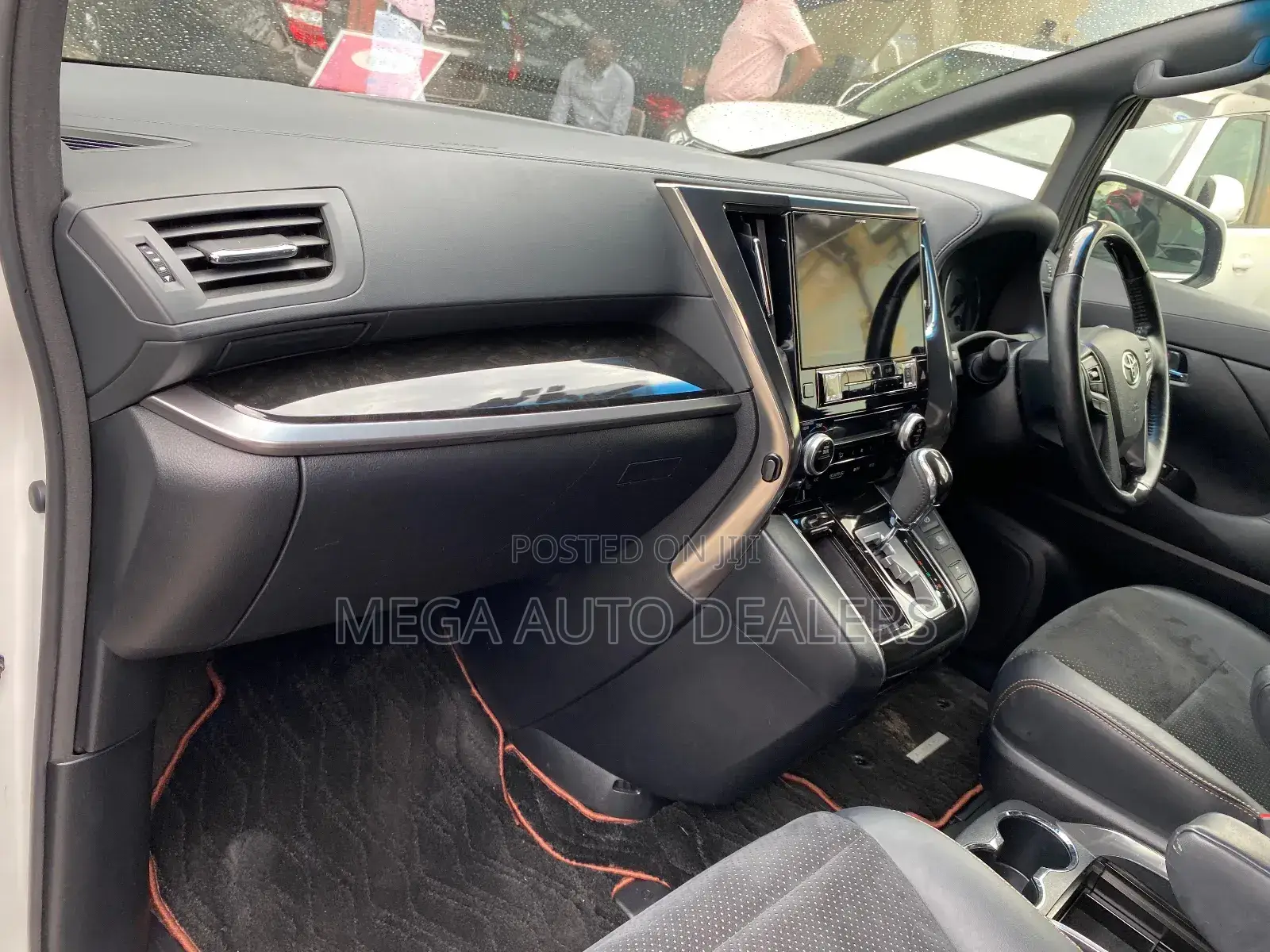 Toyota Alphard 2018 White