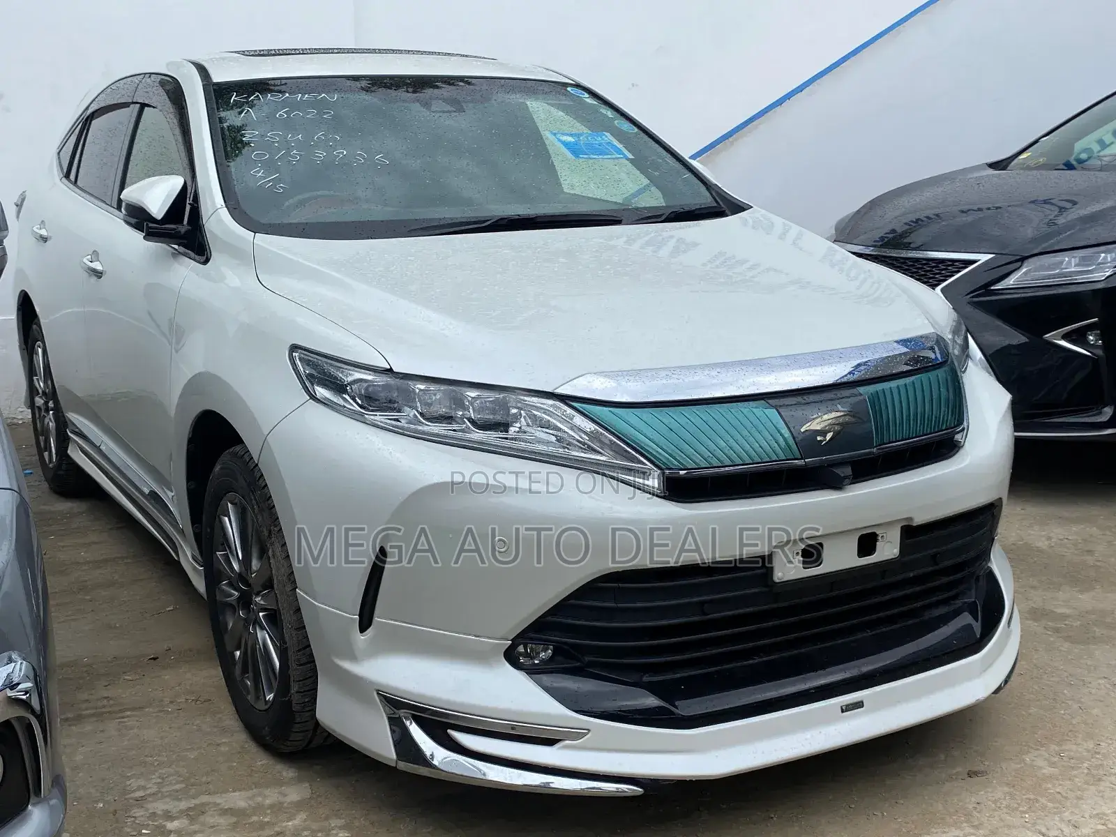 Toyota Harrier 2018 White
