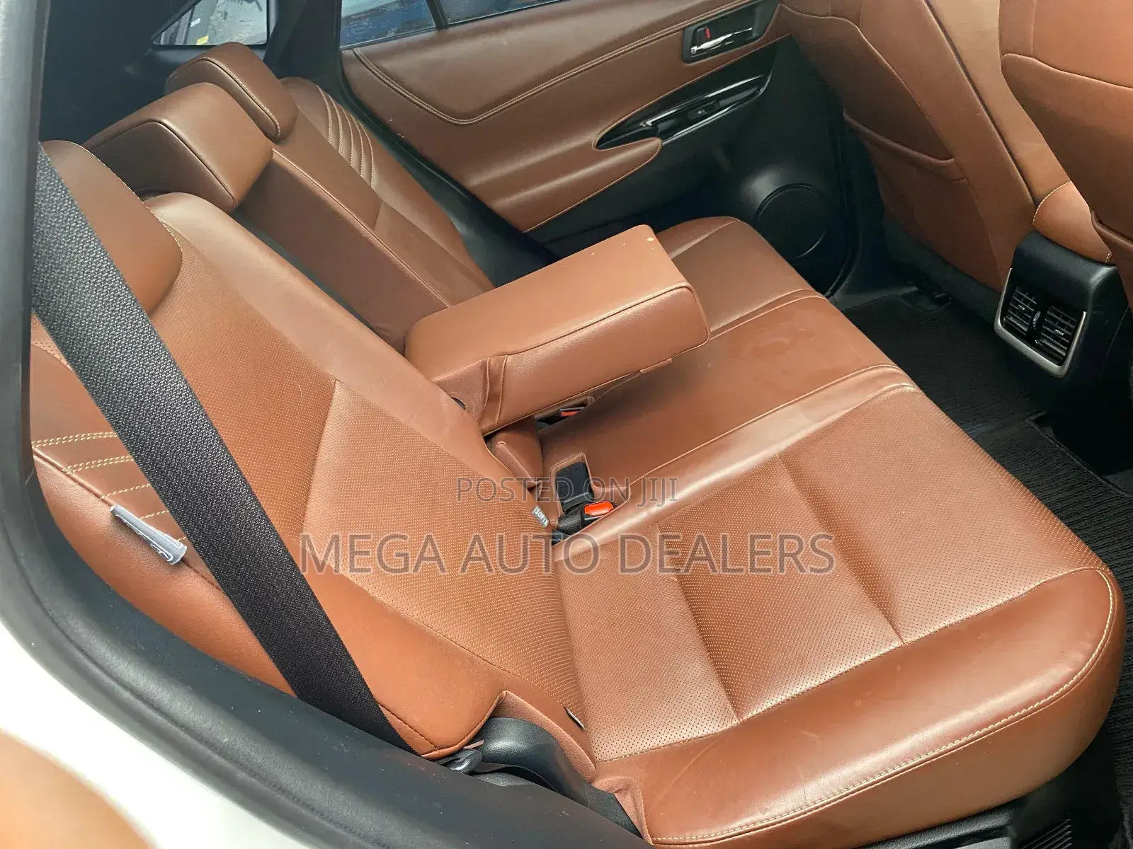 Toyota Harrier 2018 White