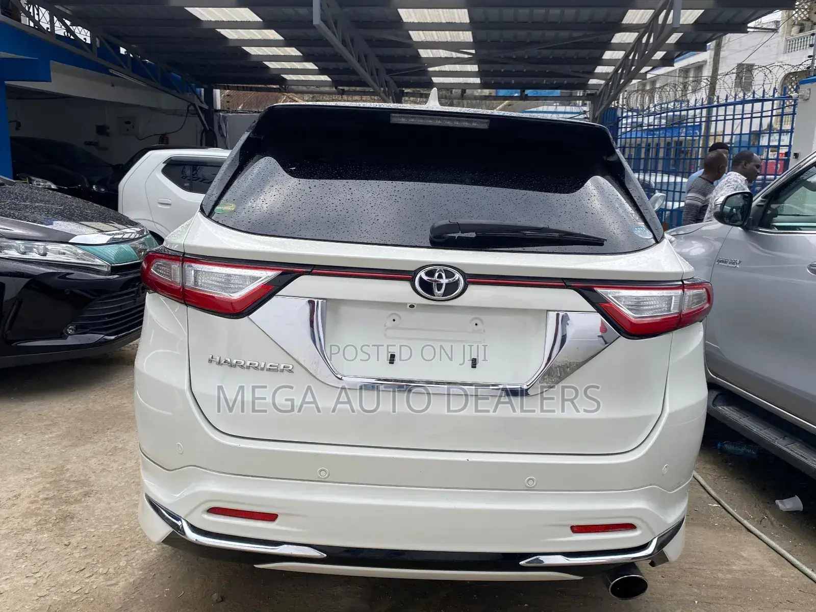Toyota Harrier 2018 White
