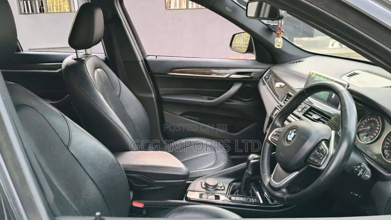 BMW X1 xDrive28i 4dr SUV AWD (2.0L 4cyl Turbo 8A) 2015 Gray