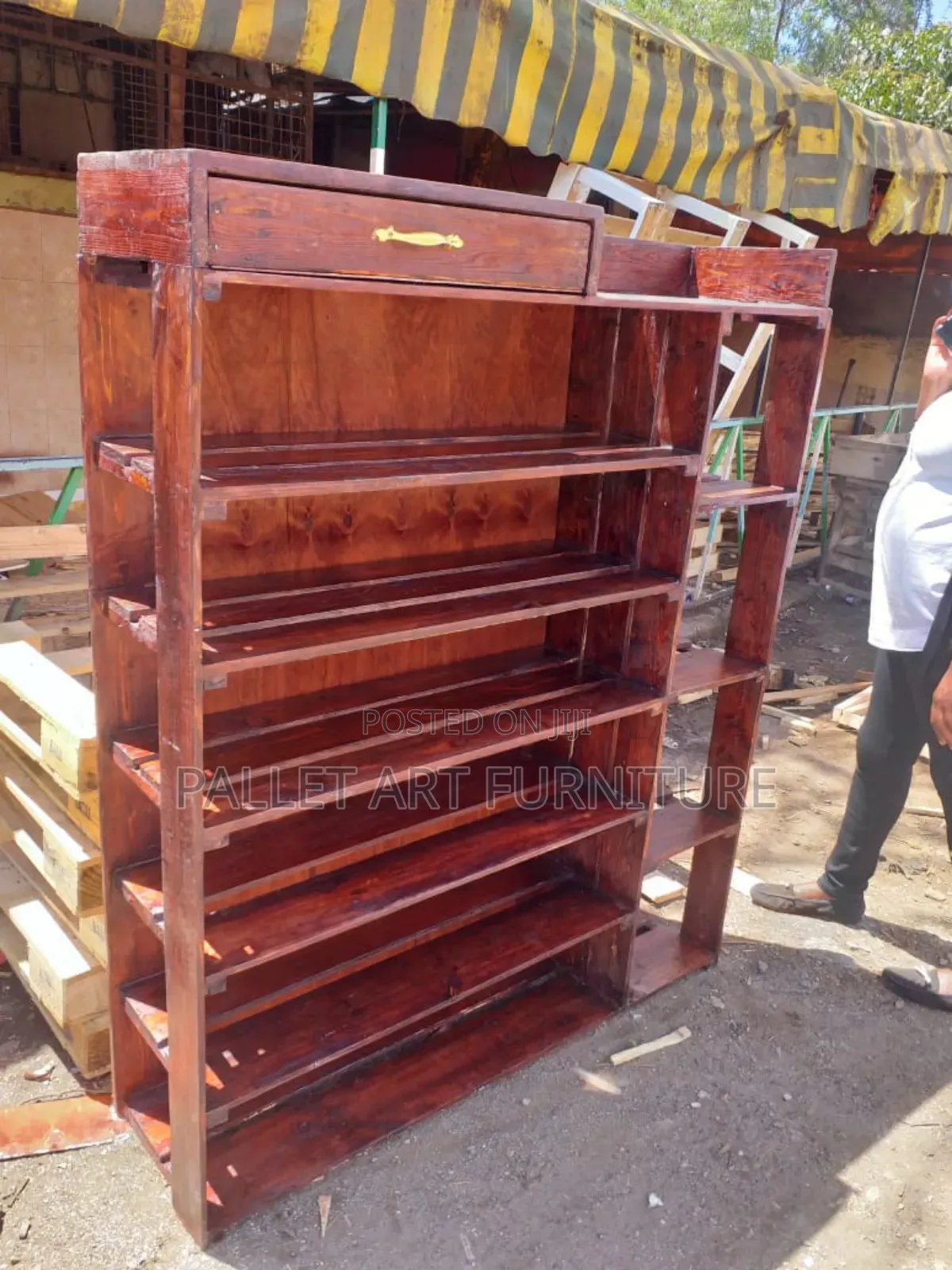 Pallet Shoe Rack
