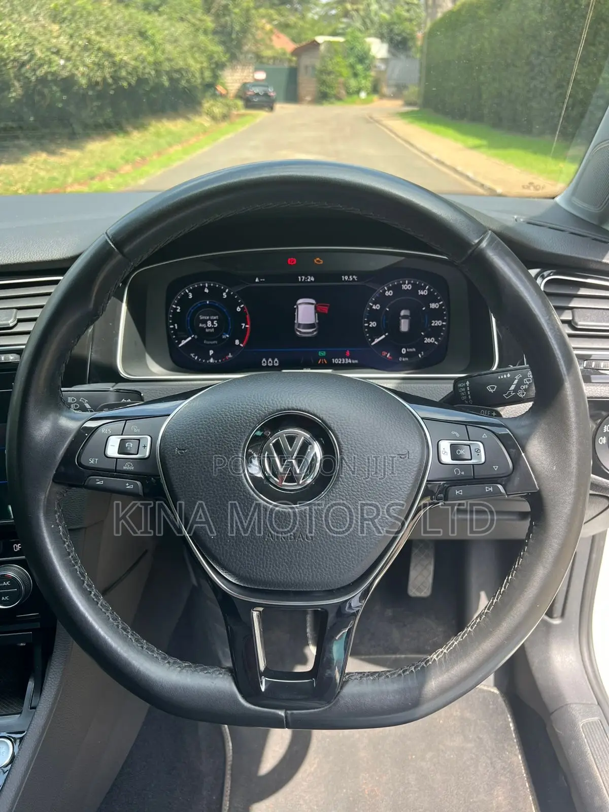 Volkswagen Golf 2018 Pearl