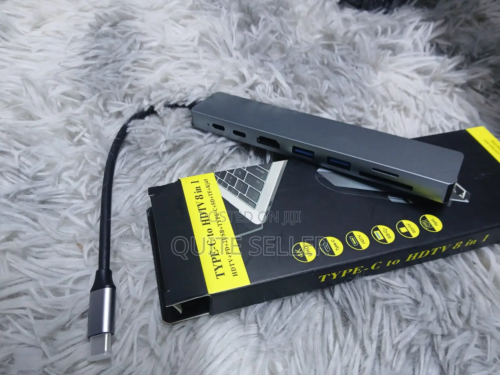 Type-C Usb Hub1port X8 Multiple Ports, Offering Connectivity