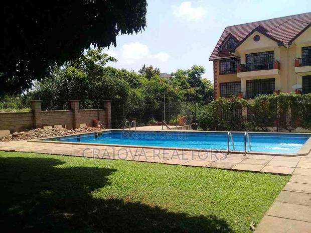 4bdrm Duplex in Lavington for sale - thumbnail 4