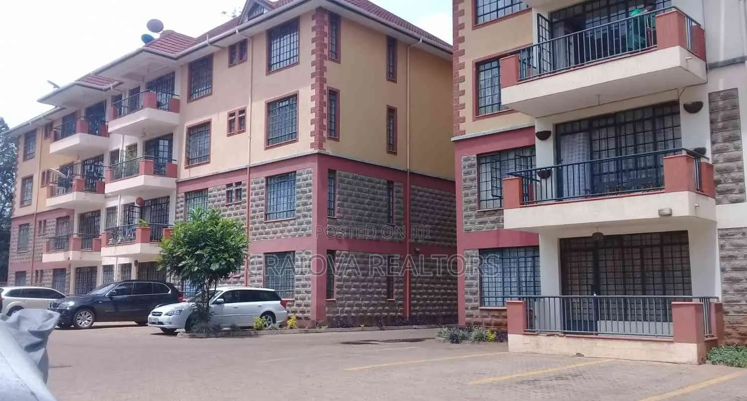4bdrm Duplex in Lavington for sale