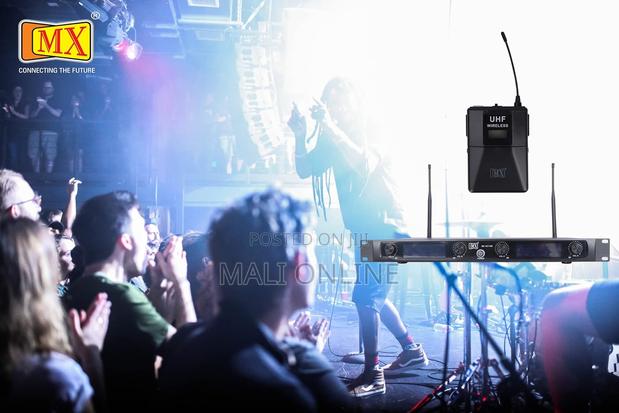 4-channel Uhf Wireless Microphone System 4 Lapel Mics - thumbnail 4