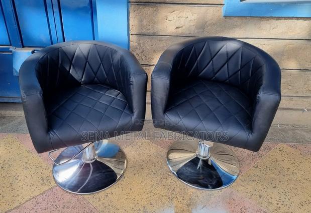 Black Salon Chair for Styling,Hydraulic Barbershop.