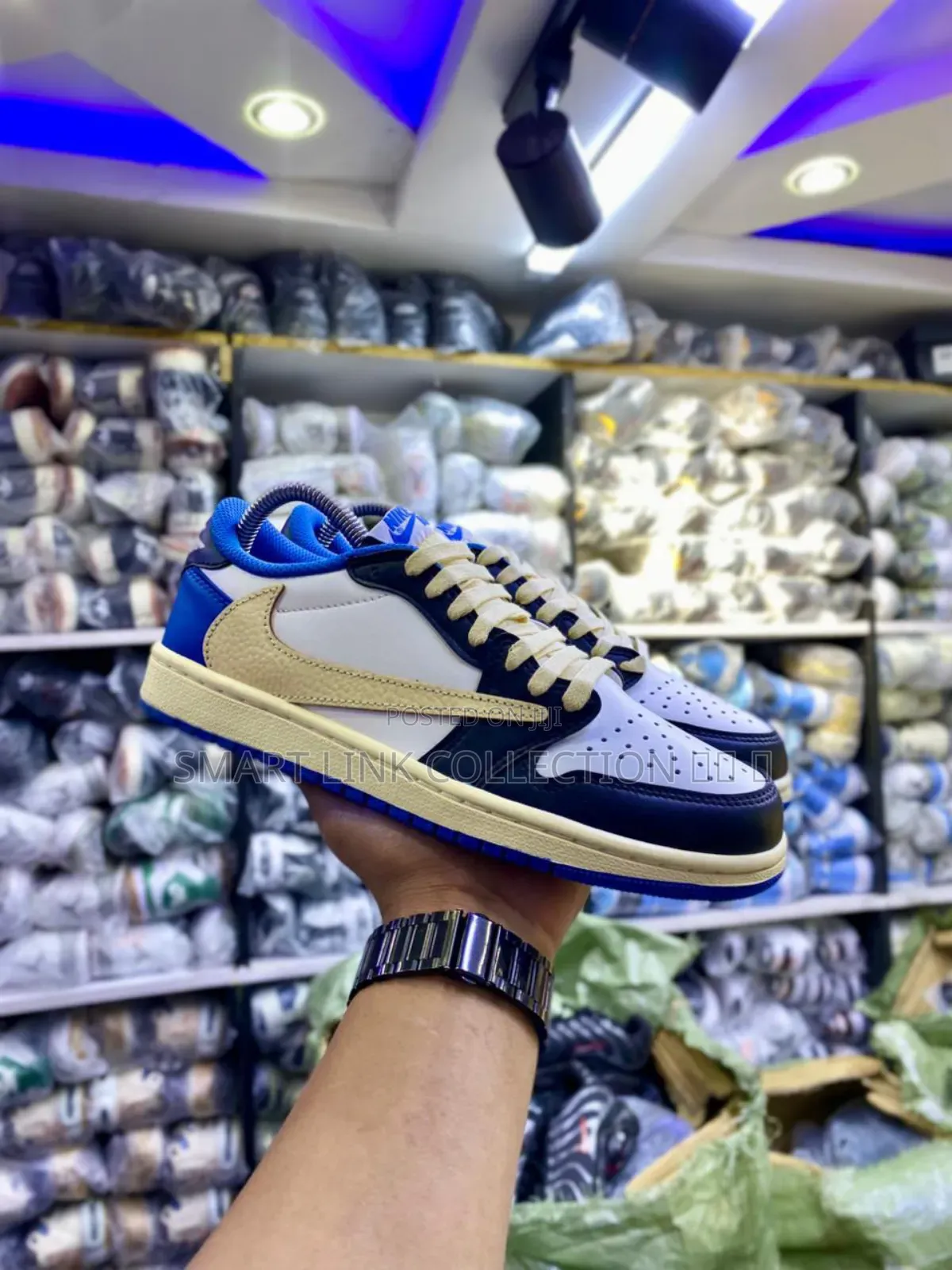 Jordan 1 Travis Reverse Fragment
