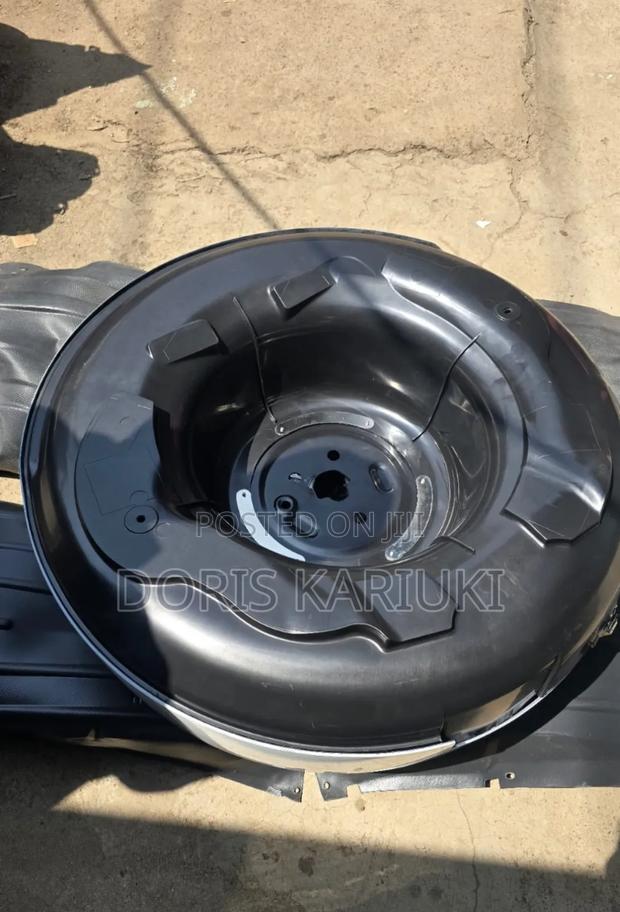 Suzuki Vitara Spare Wheel Cover - thumbnail 2