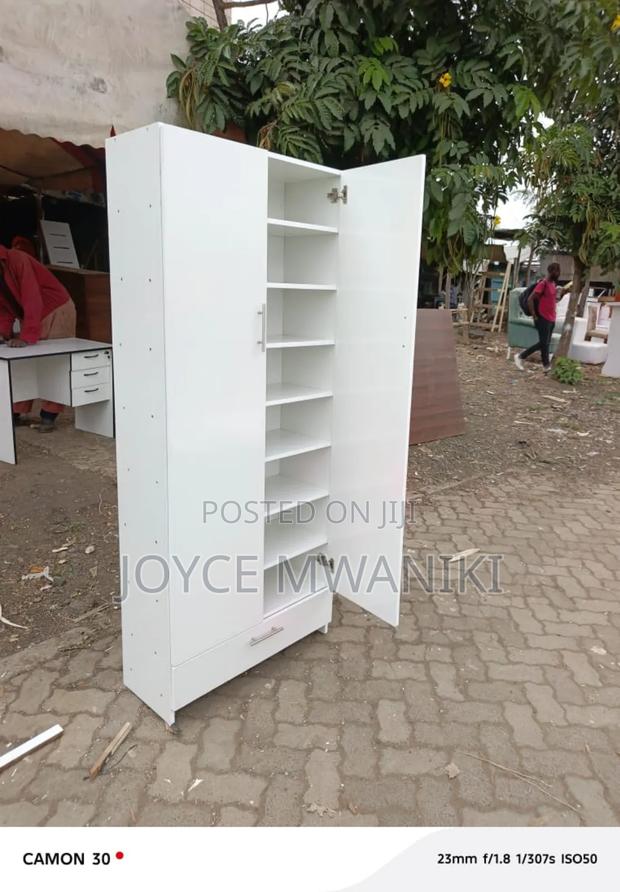 Shoe Rack With a Drawer at the Bottom  - thumbnail 6