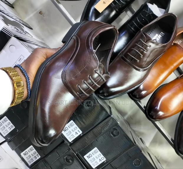 Classic Official Shoes - thumbnail 2