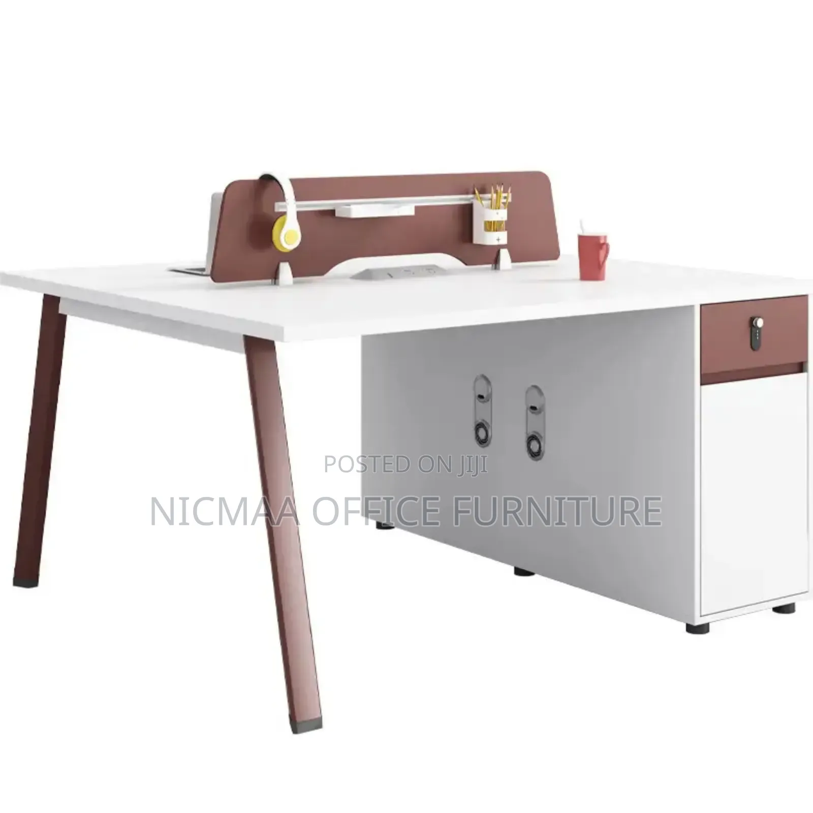 Office Workstation: Smart Workspace Alara Desk Partition