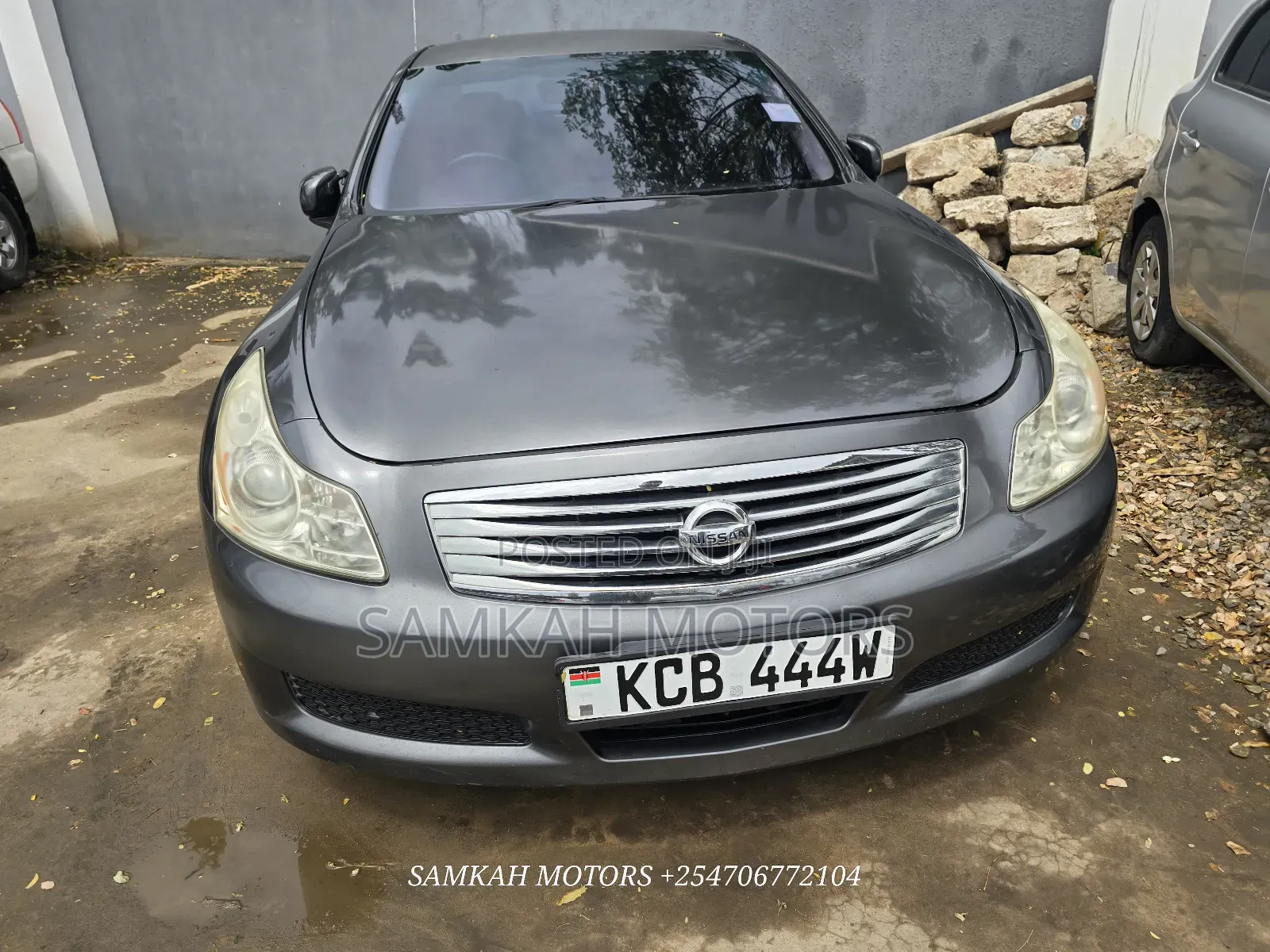 Nissan Skyline 2009 Gray