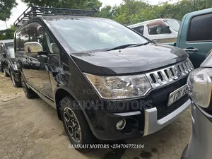 Mitsubishi Delica 2017 Black