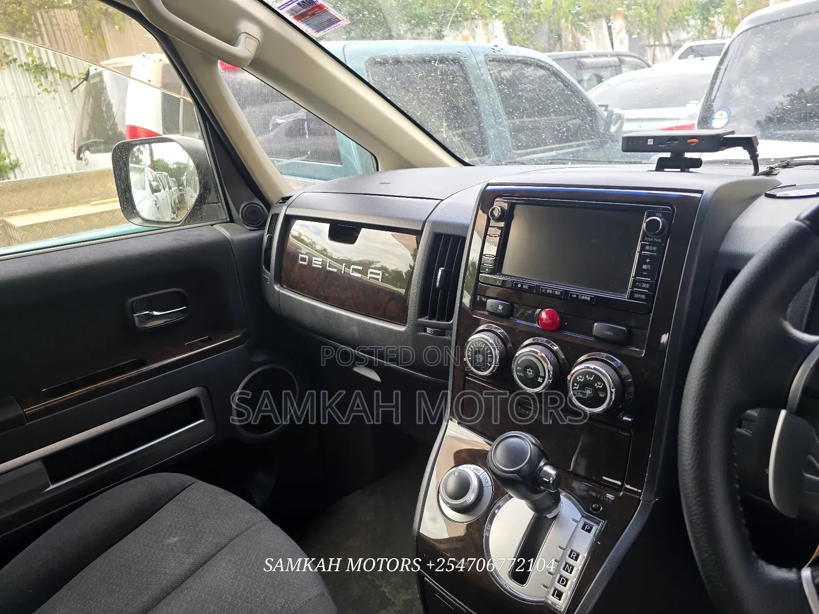 Mitsubishi Delica 2017 Black