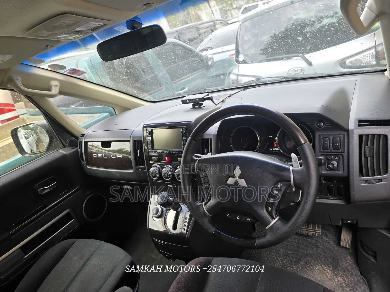 Mitsubishi Delica 2017 Black