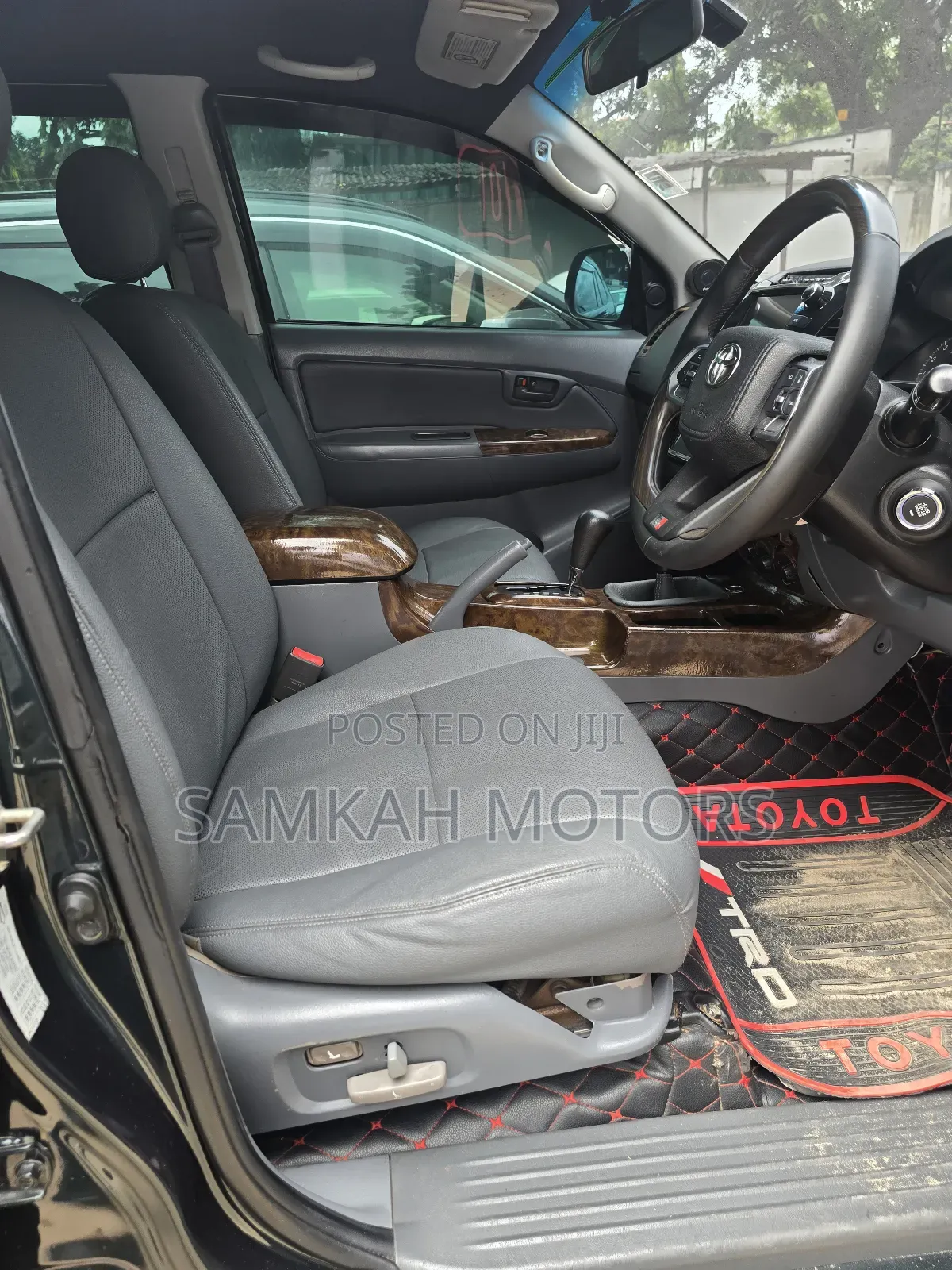 Toyota Hilux 2018 Green