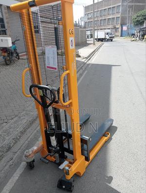 Lenhard Hydraulic Stacker Manual/2000kgs - thumbnail 2