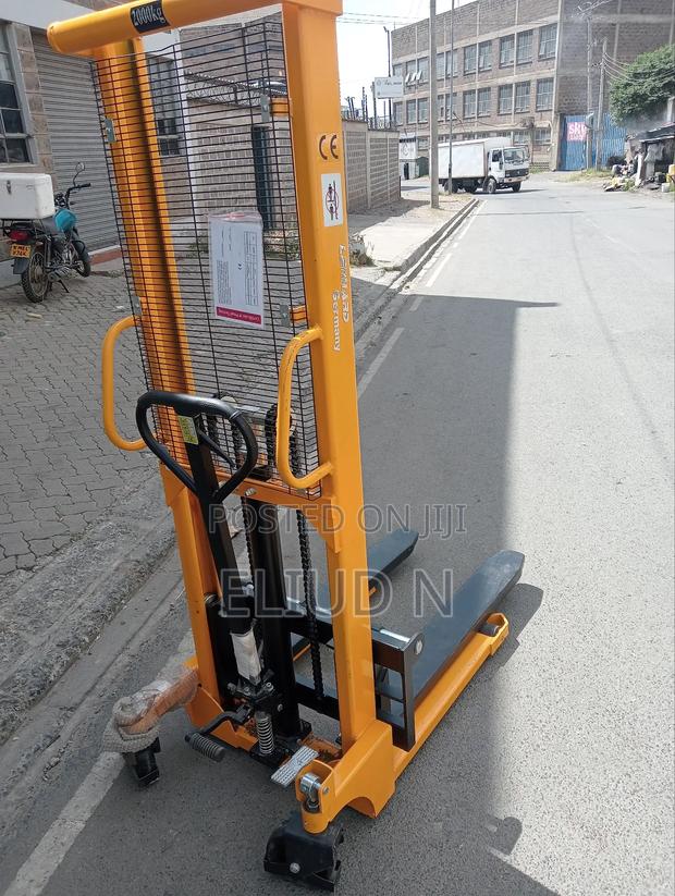 Lenhard Hydraulic Stacker Manual/2000kgs - main view