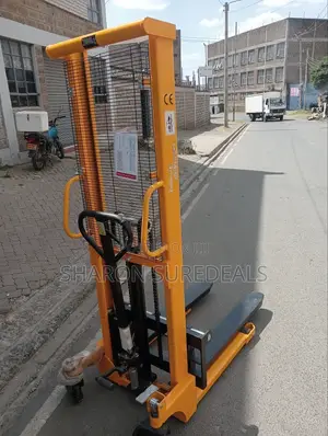2-Ton Stacker With 1500mm Lifting Height