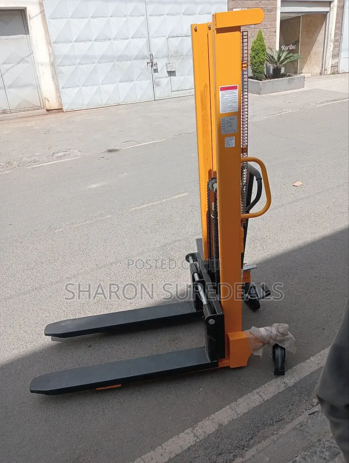 Lenhard Germany Hydraulic Stacker