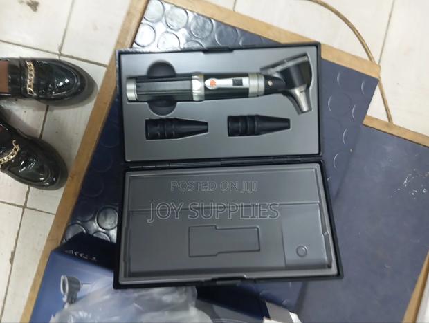 Otoscope With Case - thumbnail 5