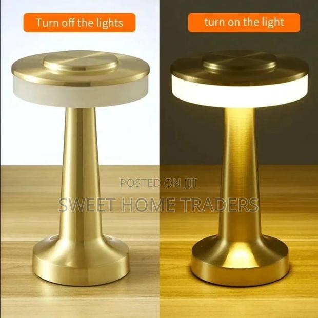 Dumbell Table Lamp