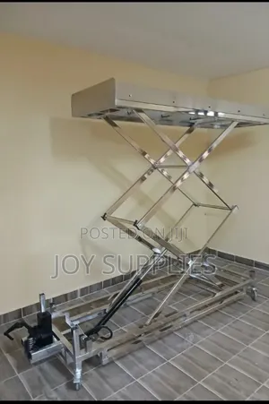 Hydraulic Body Lifter